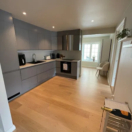 Apartamento Elegant Boende, Rett Ved Brygga *