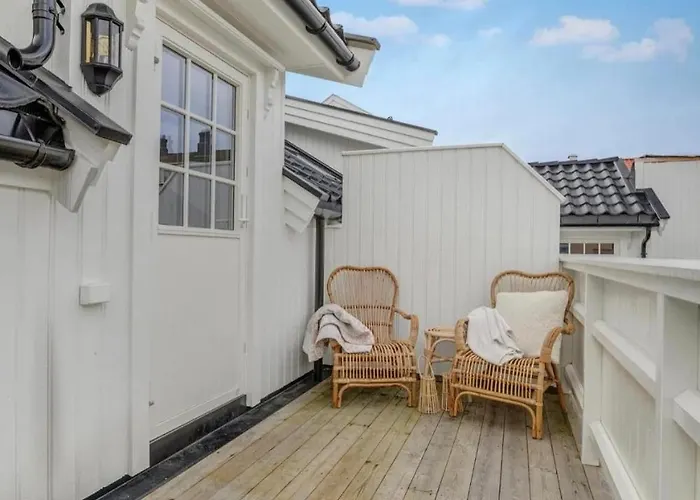 Elegant Boende, Rett Ved Brygga *