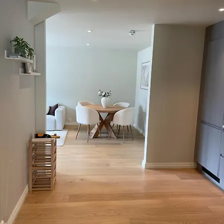 Elegant Boende, Rett Ved Brygga *